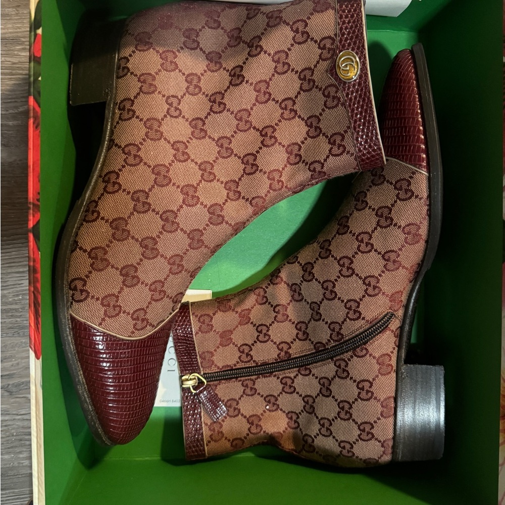 Pre-owned (Worn Once!) Men’s Gucci Burgundy Canvas Original GG Boots
